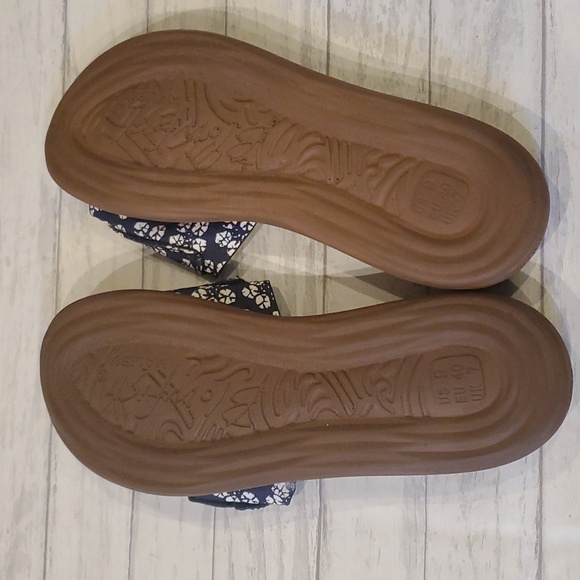 Blowfish | Malibu sunrise Slide Sandals | Size 9 - Picture 12 of 16